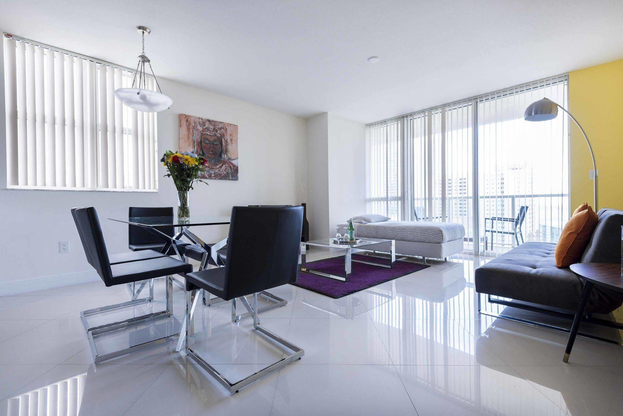 Dharma Home Suites Miami At Brickell المظهر الخارجي الصورة
