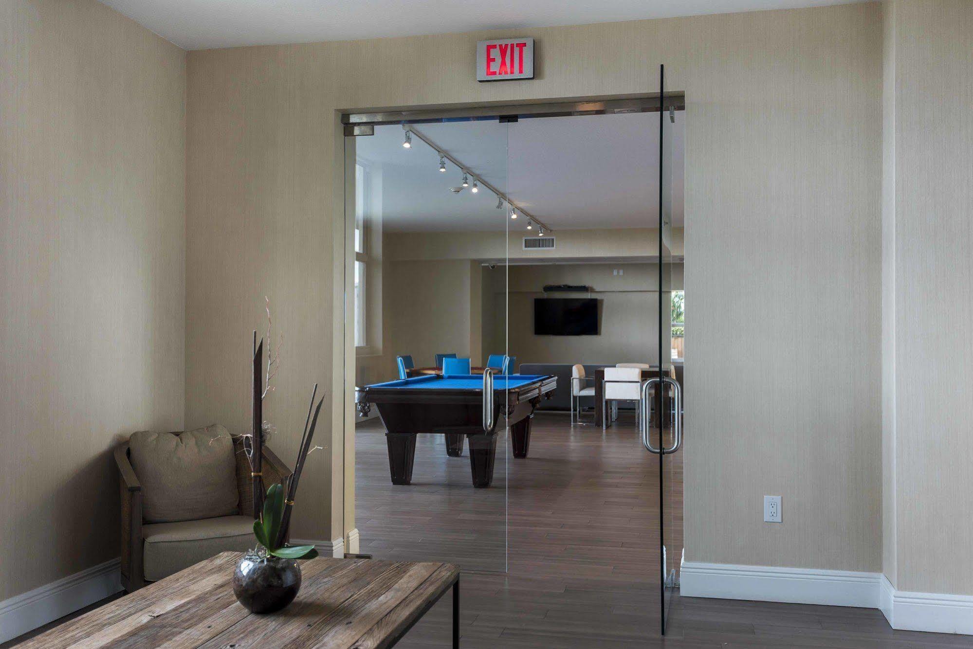 Dharma Home Suites Miami At Brickell المظهر الخارجي الصورة
